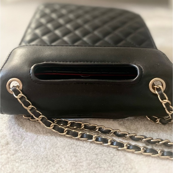 Quilted Black Leather Bag with Gold Chain Strap - Picture 13 of 15